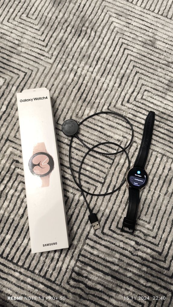 Galaxy watch 4, 40mm, pink gold