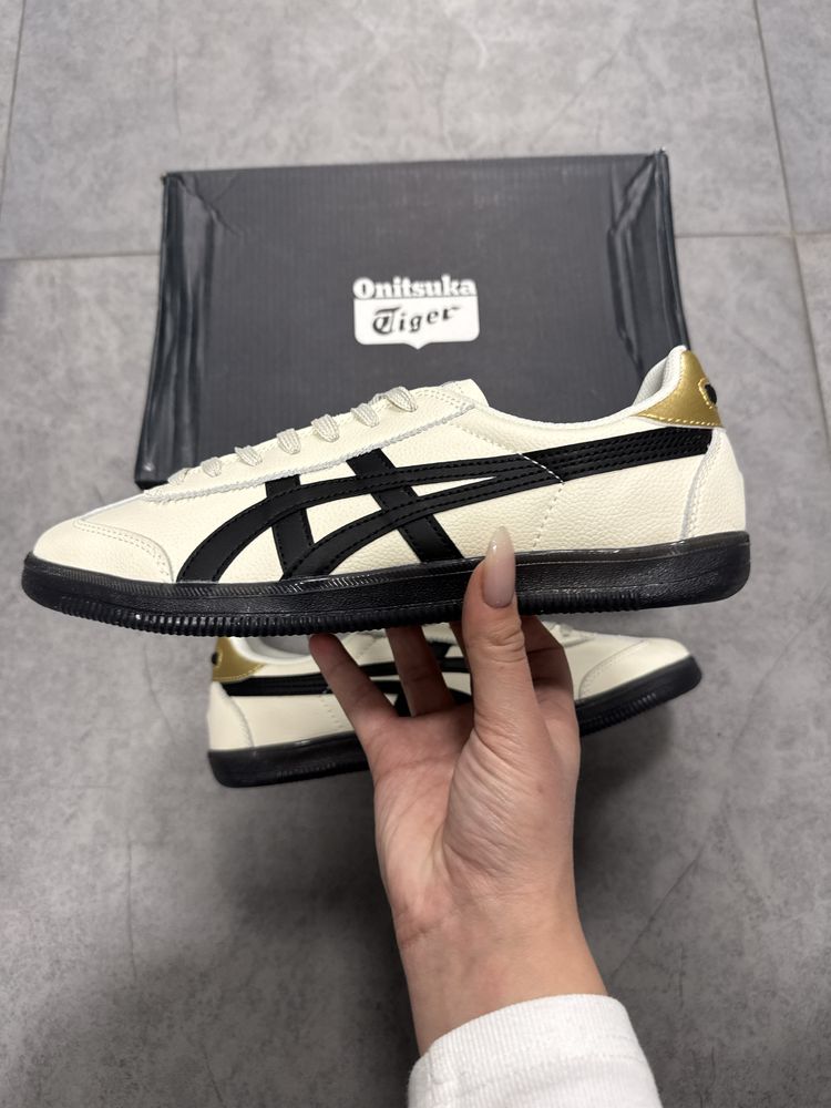 Onitsuka Tiger Tokuten