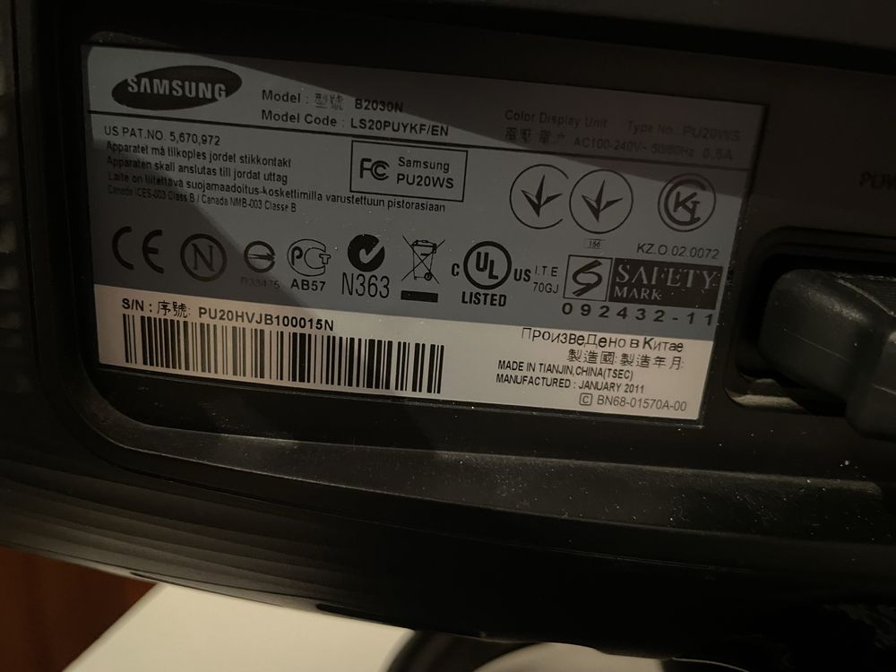 Монитор samsung b2030