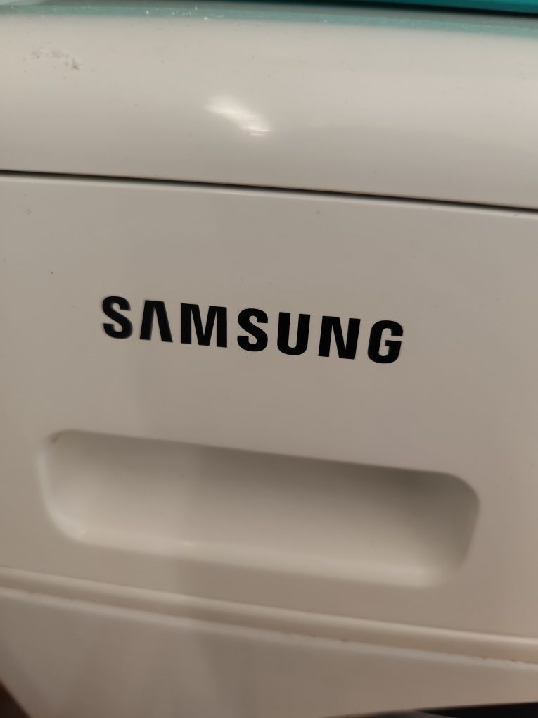 Стиральная машина автомат Samsung  на 6 кг