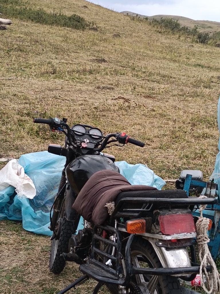На хаду все работают Деньги очень нужны.