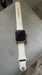 Продам Apple Watch SE