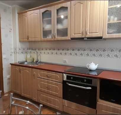 Сдам длительно двухкомнатную квартиру в Уральске