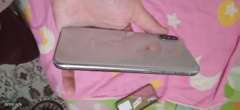 Продам iPhone x