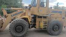 продам Погрузчик 1.8 кубов