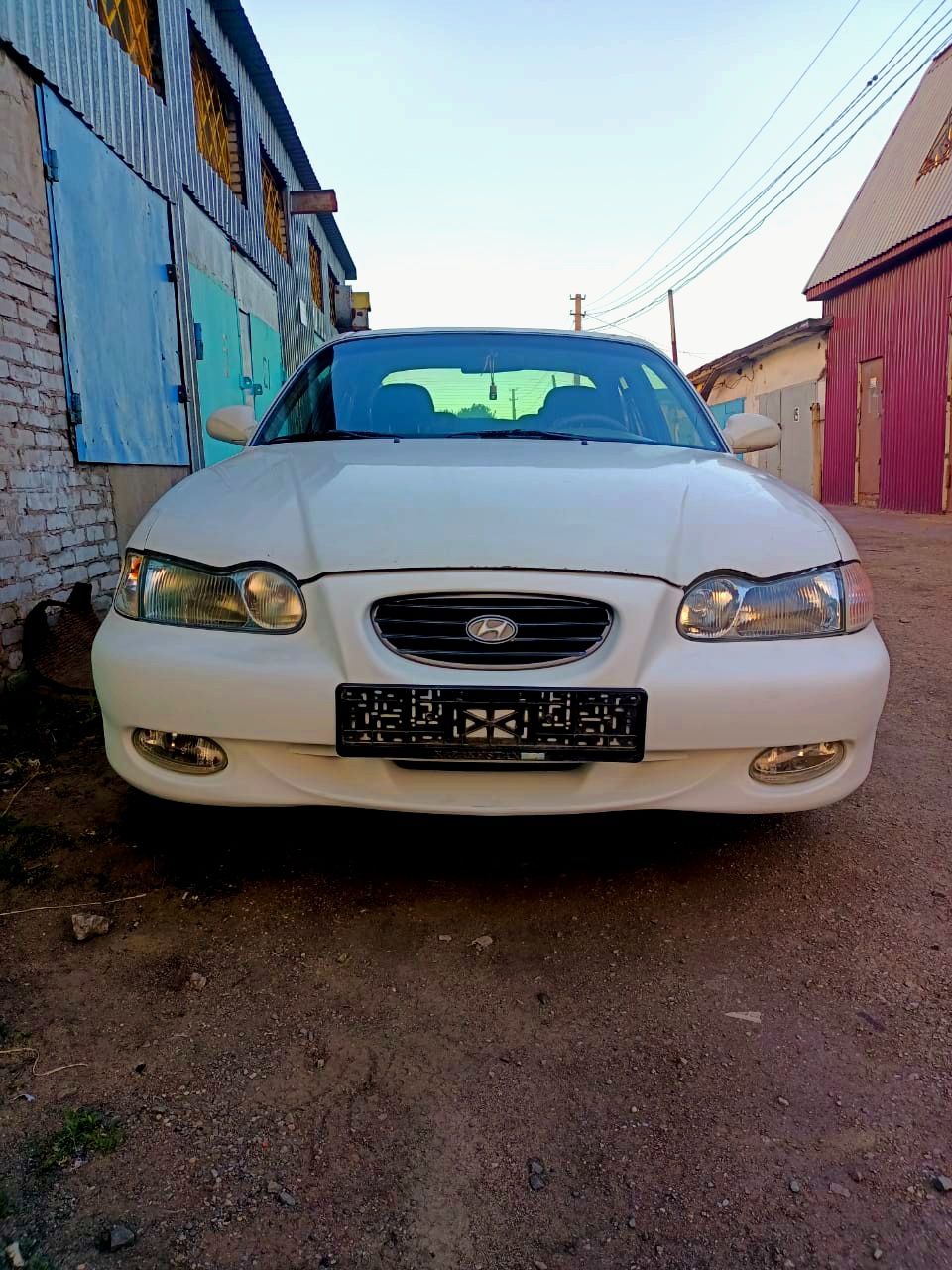 Продам машину Hyundai Sonata