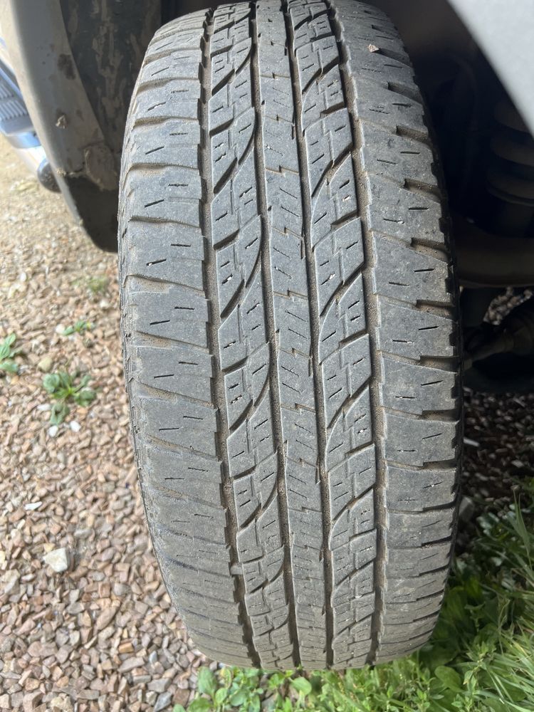 Продам резину с дисками 265/70 R16