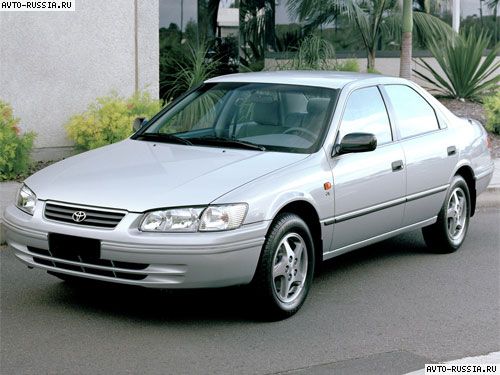 Фара на Тойота Камри 25/ Toyota Camry 25