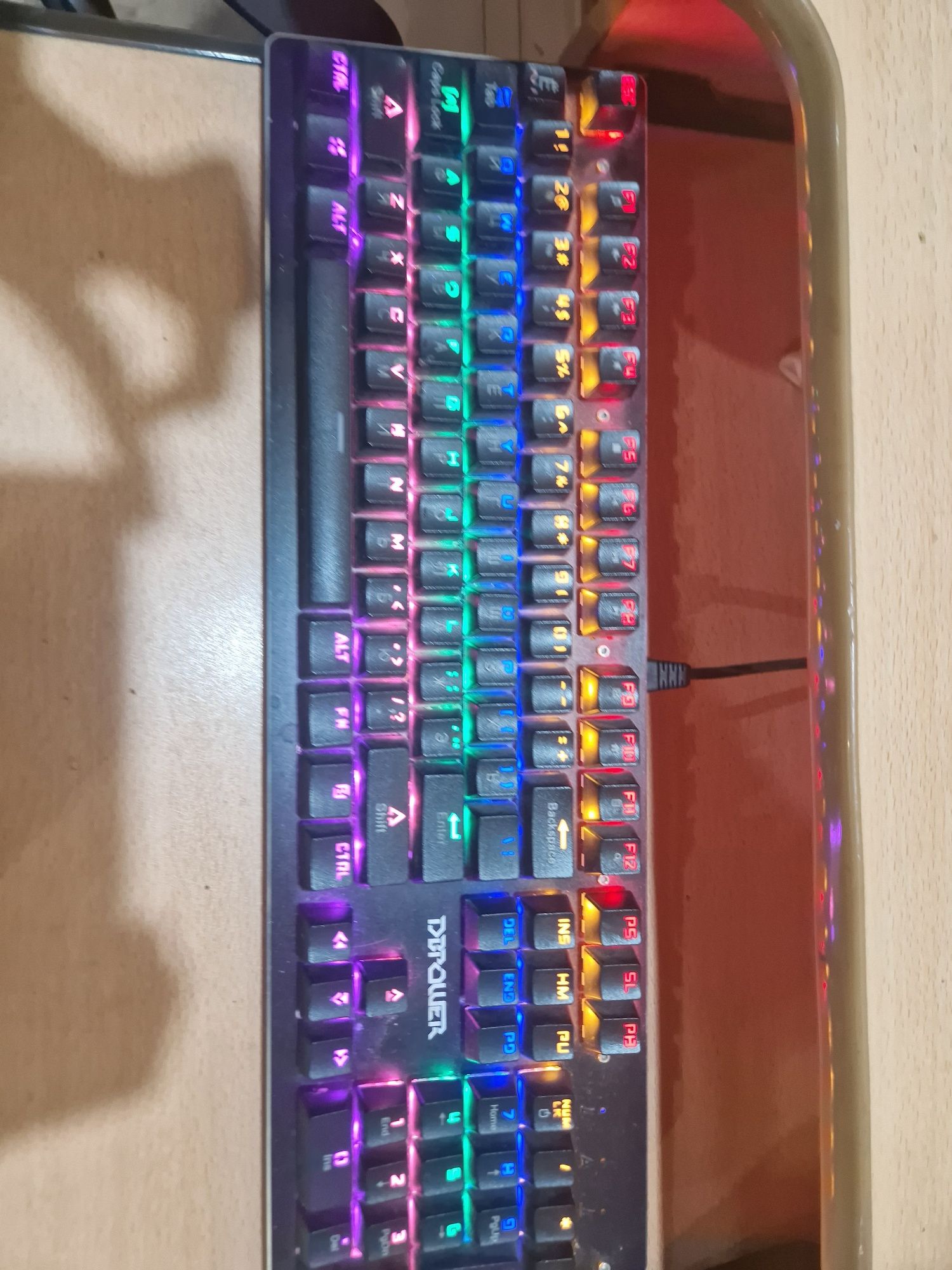 Продам компьютер (i5 / GTX 650 / SSD) + монитор, мышь, клавиатура в по