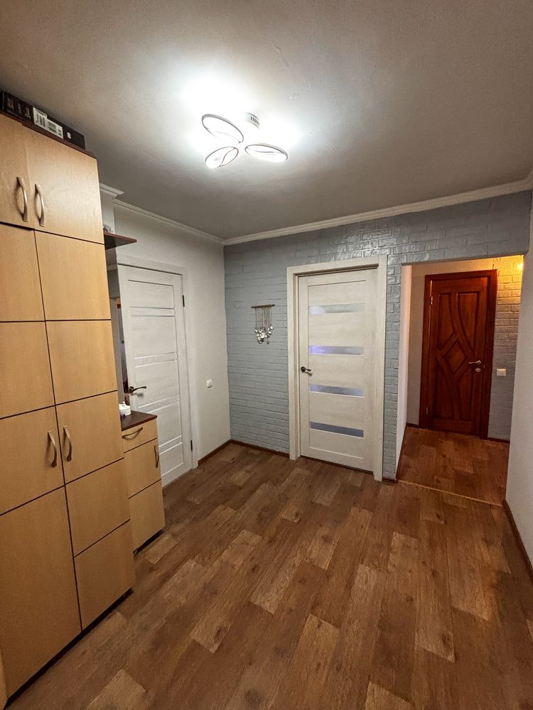 Продам 3-х комнатную квартиру