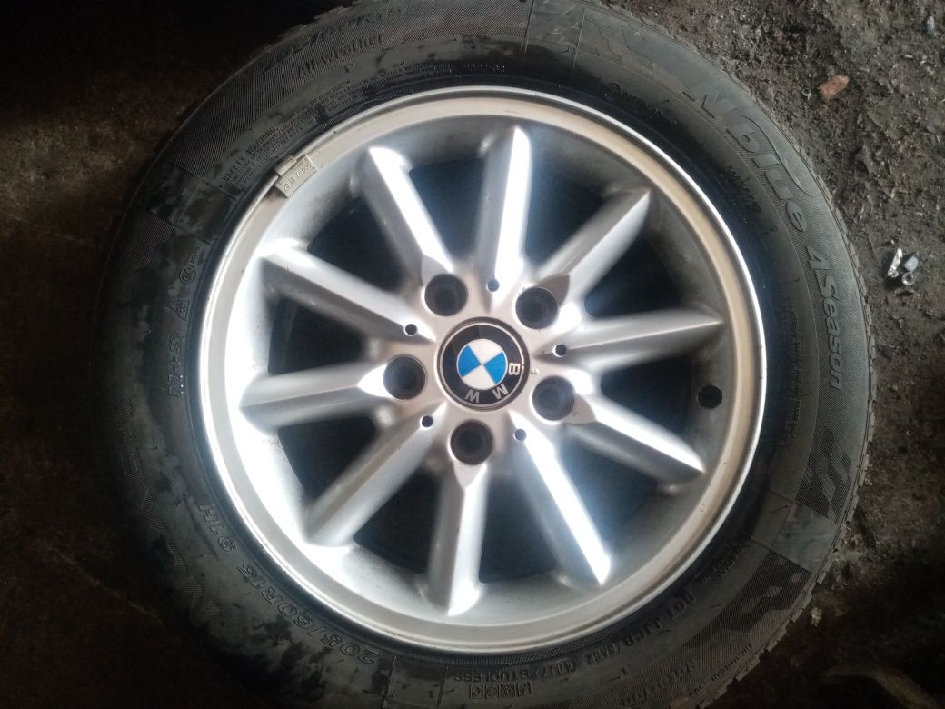 Капот на BMW 46 купе из Германии