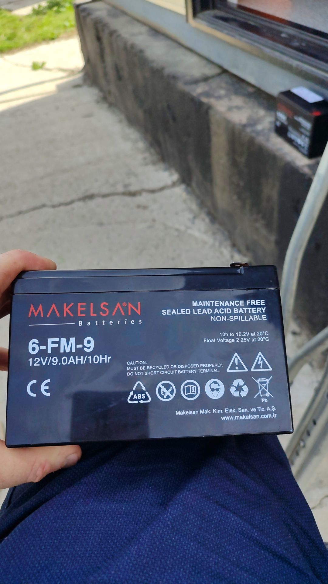 Продам аккумуляторы