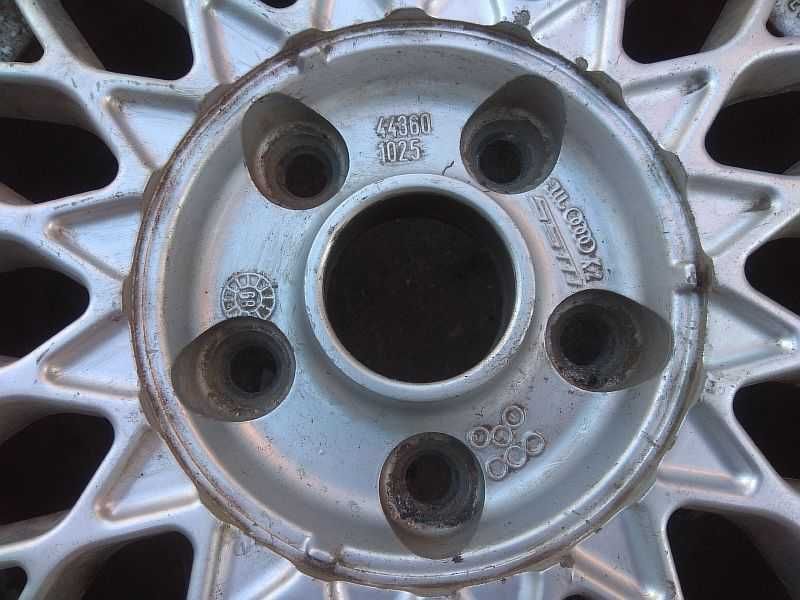 Продам оригинальные легкосплавные диски "BBS"  R15  на Ауди 100