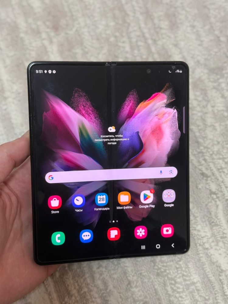 Продам Samsung GALAXY Z FOLD 3 5G 512GB