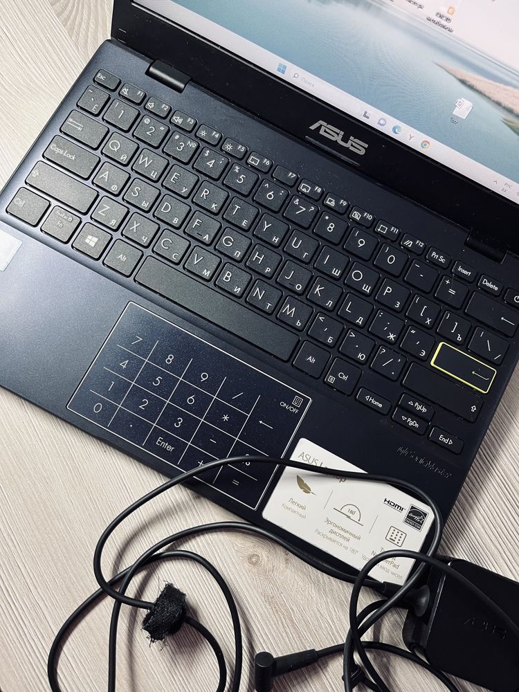 Нетбук ноутбук ASUS VivoBook E210MA