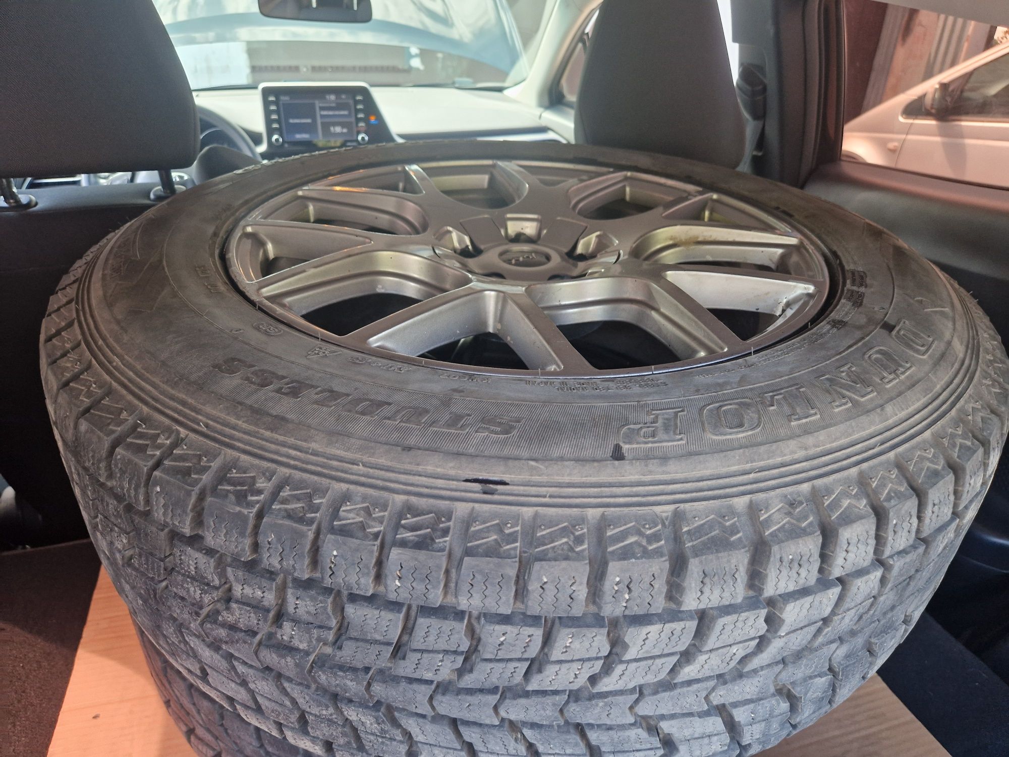 Диски с резиной r17 на Toyota, Nissan, Mitsubishi, BMW
