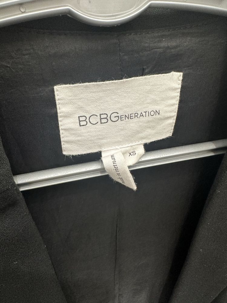 Жакет накидка BCB Generation
