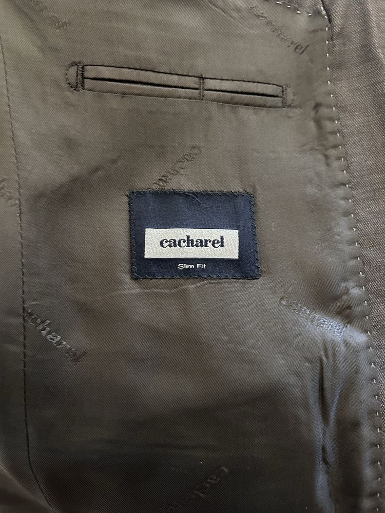 Пиджак бренда Cacharel 100% шерсть