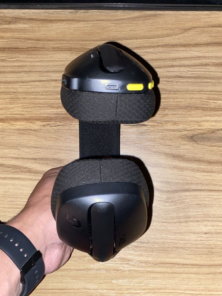 Наушники Logitech G435