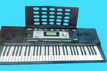 Продам cинтезатор "MEDELI - m 331"