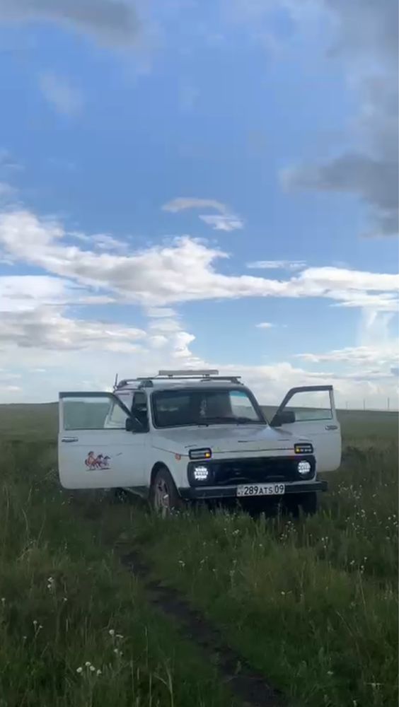 Продам LADA нива 2013