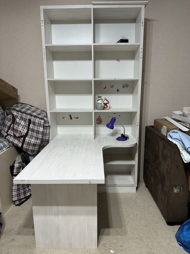 Продам Срочно парту качественную
