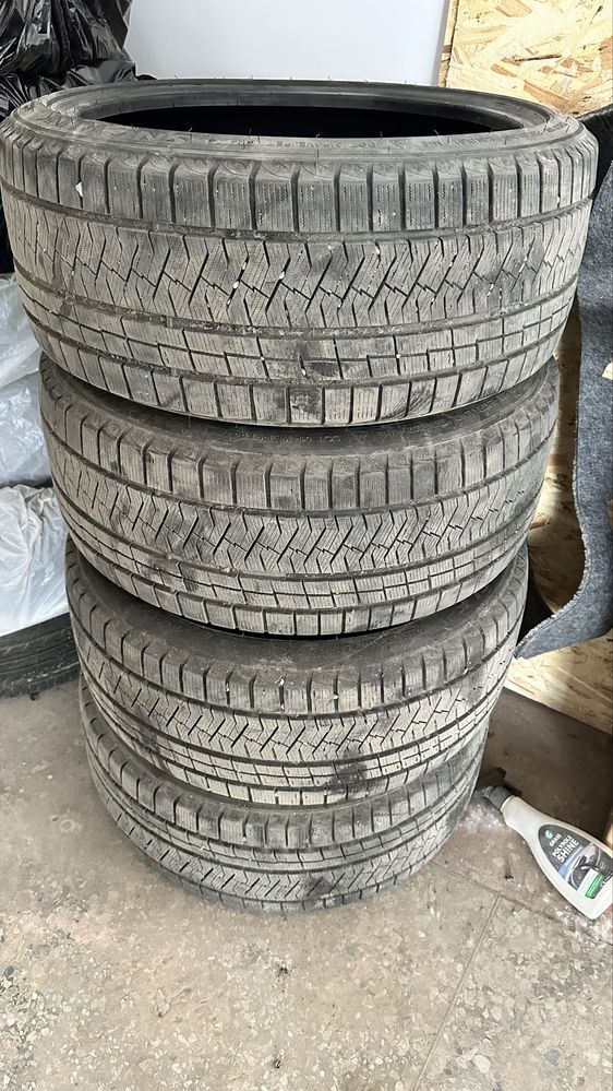 Резина липучка Triangle SnowLink 235/40/19