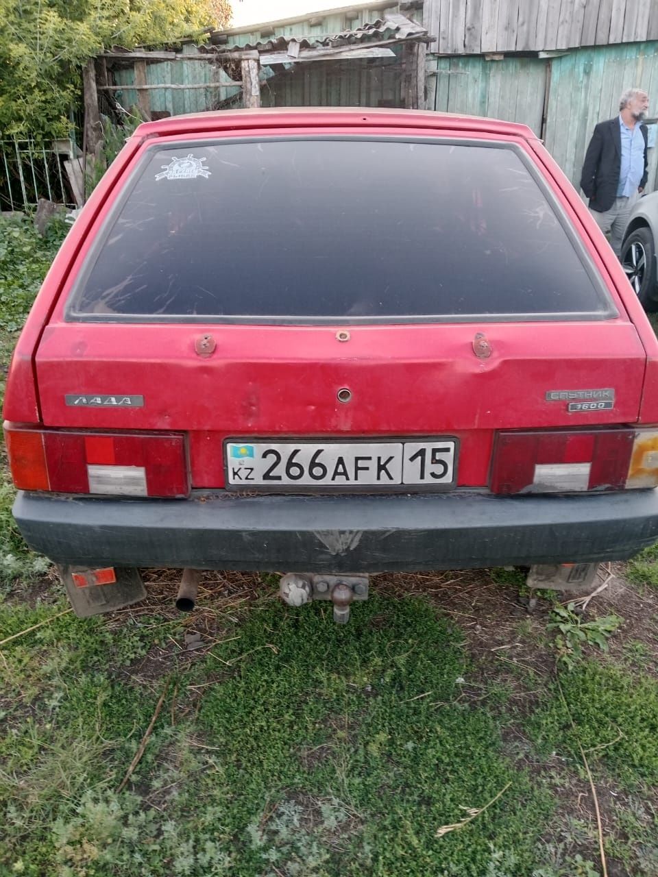 Продам ваз-2109  уверенном ходу
