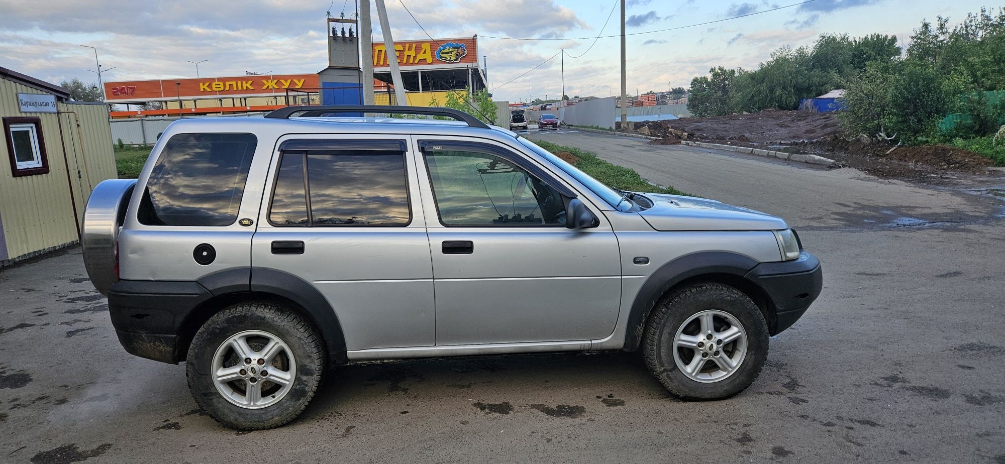 Продам внедорожник
