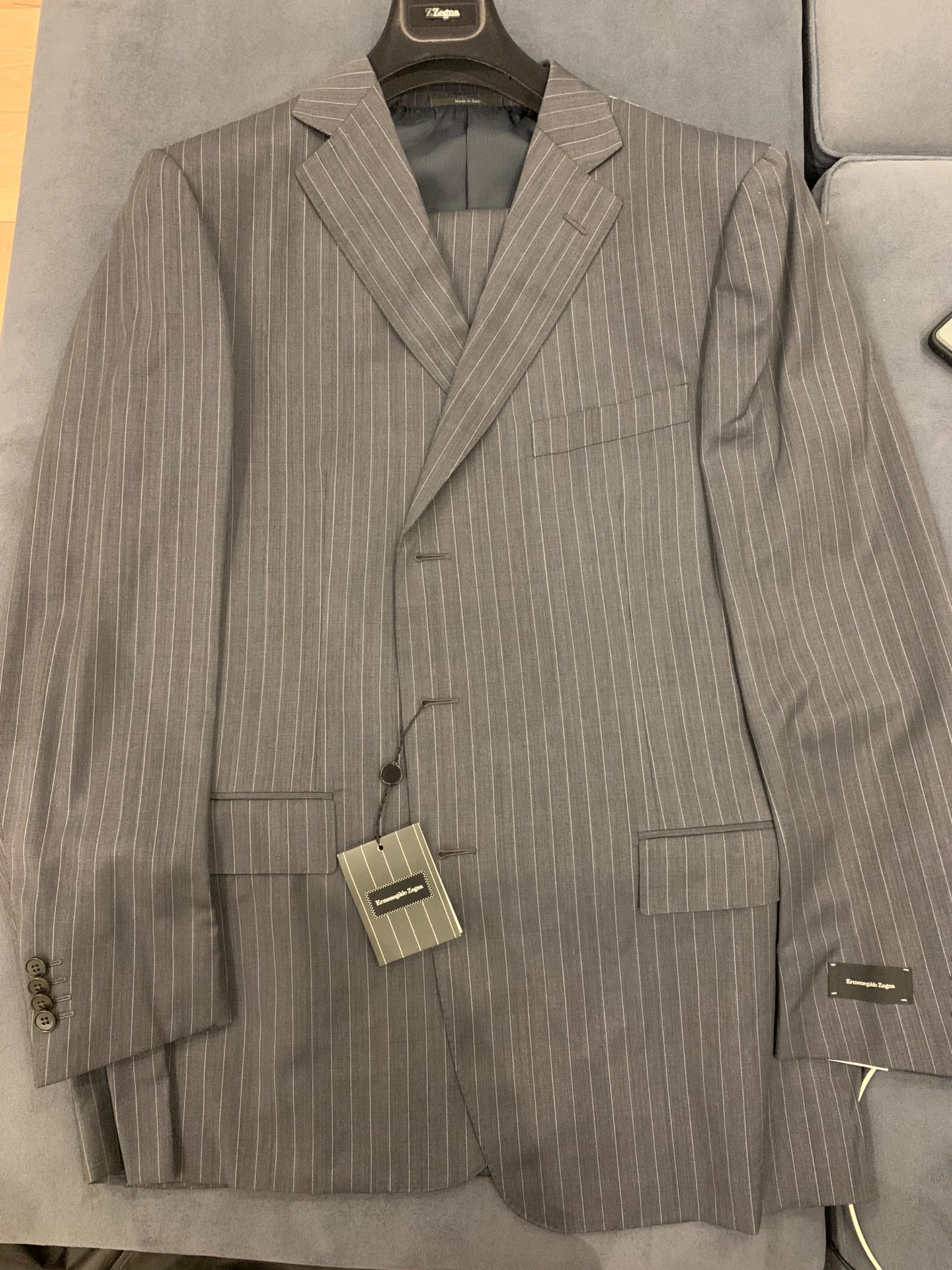 Мужской костюм Corneliani, Ermenegildo Zegna, Boss