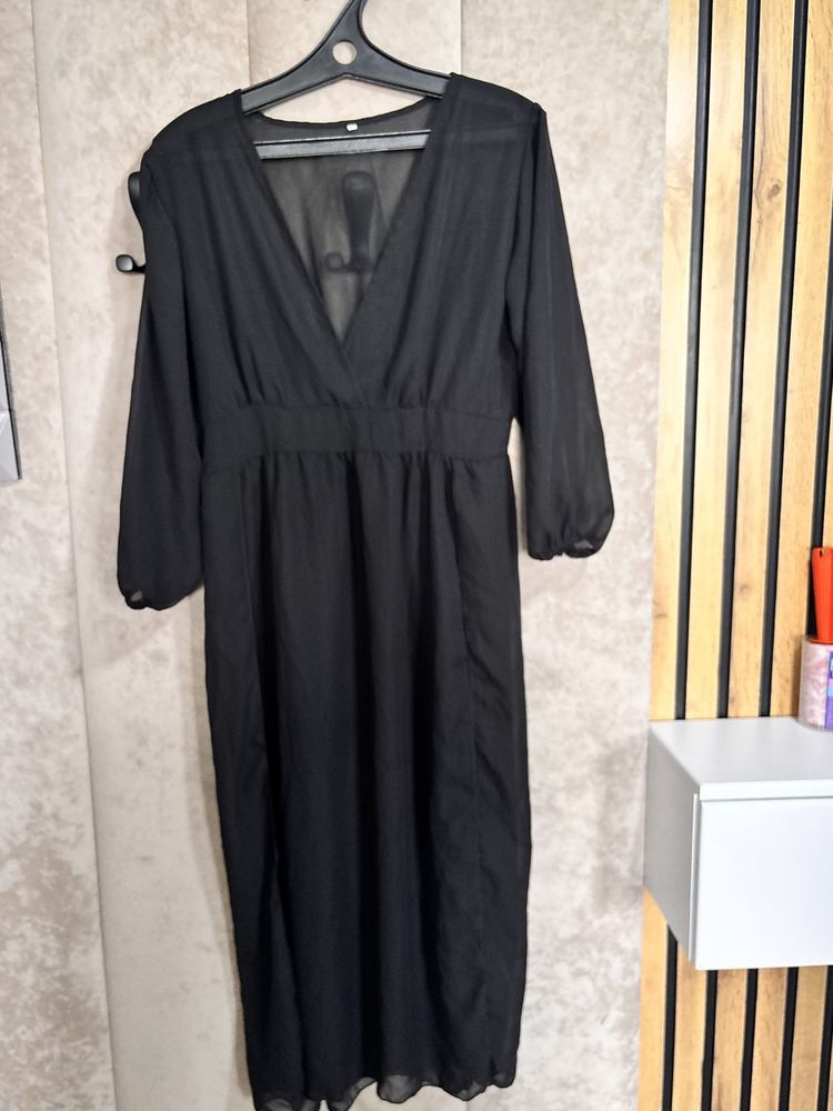 Продам купальники
