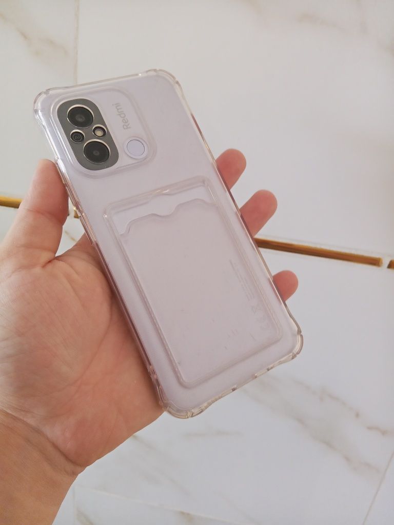 В продаже Redmi 12c.