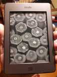 Электронную книгу Amazon Kindle Touch, диагональ 6 дюймов
