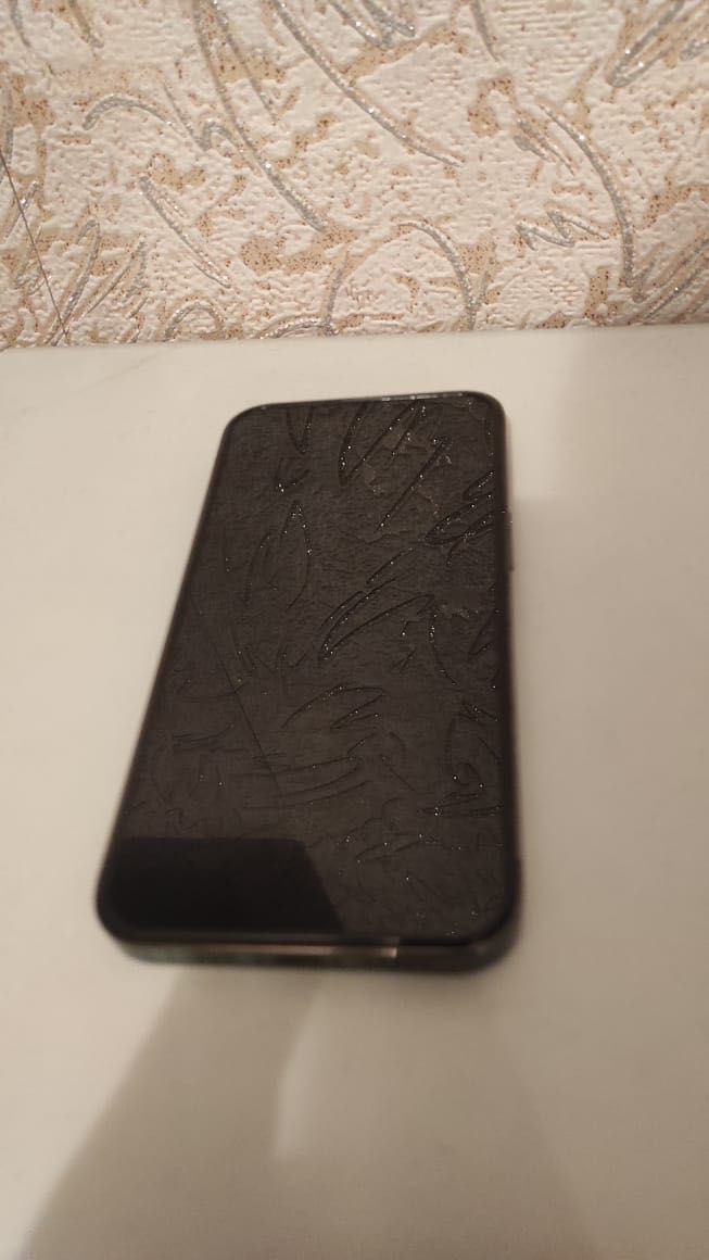 Продам Iphone 13 pro 128 gb в хорошем состоянии