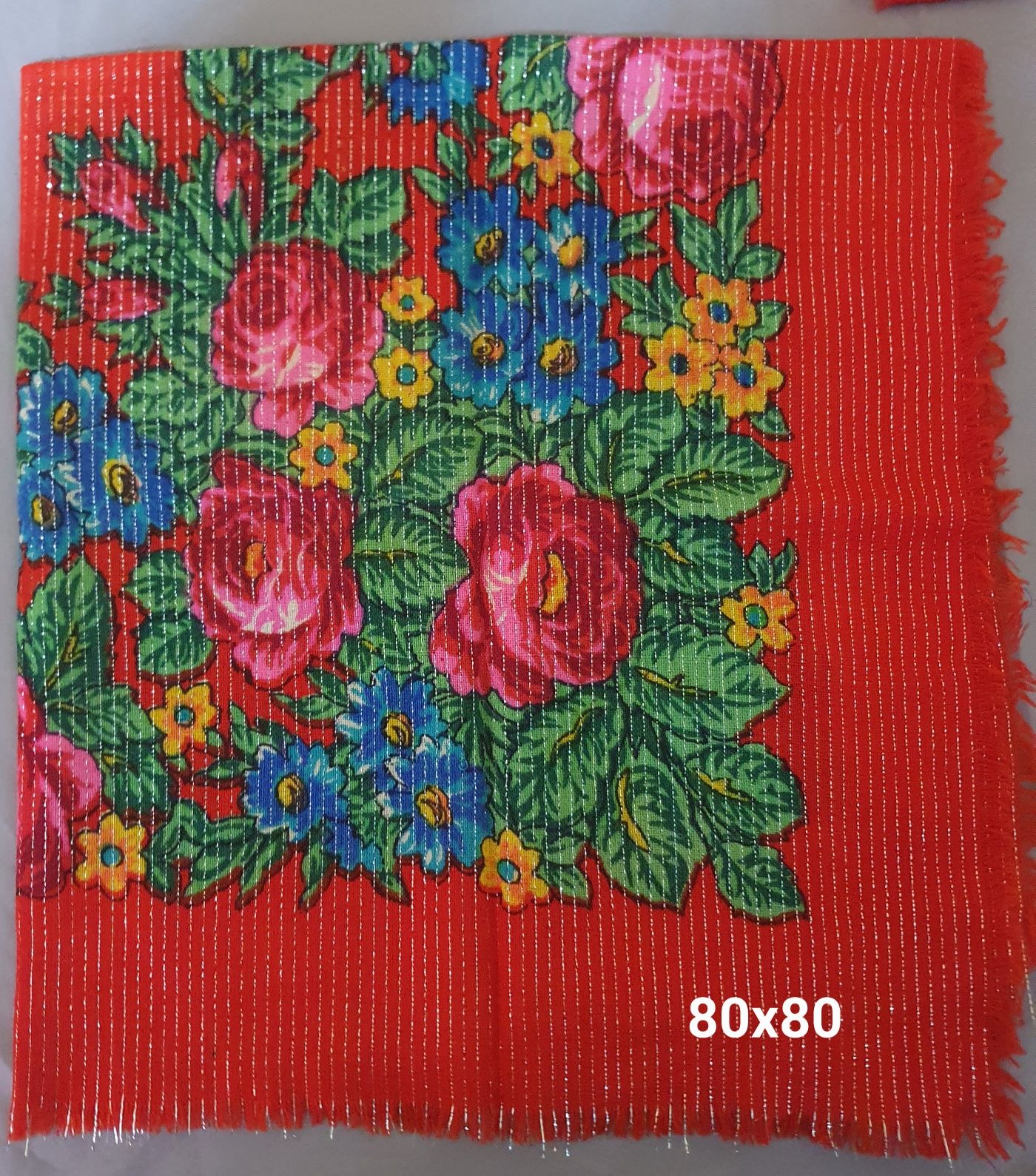 Платки советские , разные размеры и расцветки.