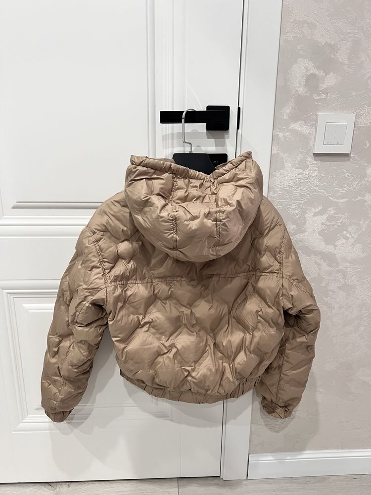 Продам Детские куртки!