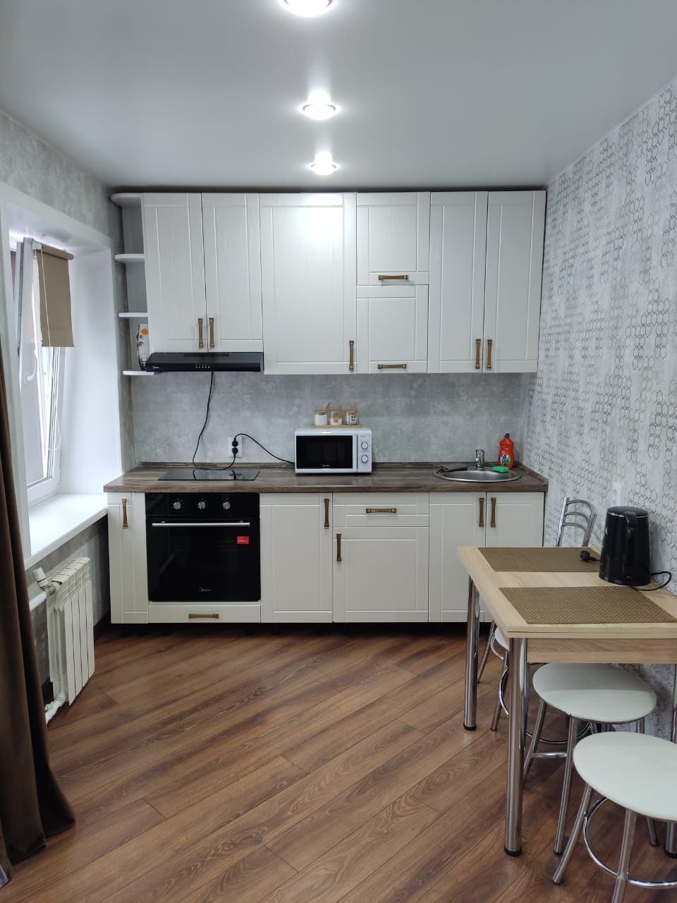 Квартира с кондиционером класса*VIP*, в центре.