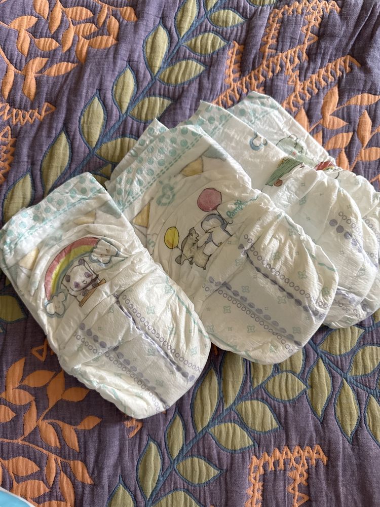 Подгузники L/XL отдам бесплатно