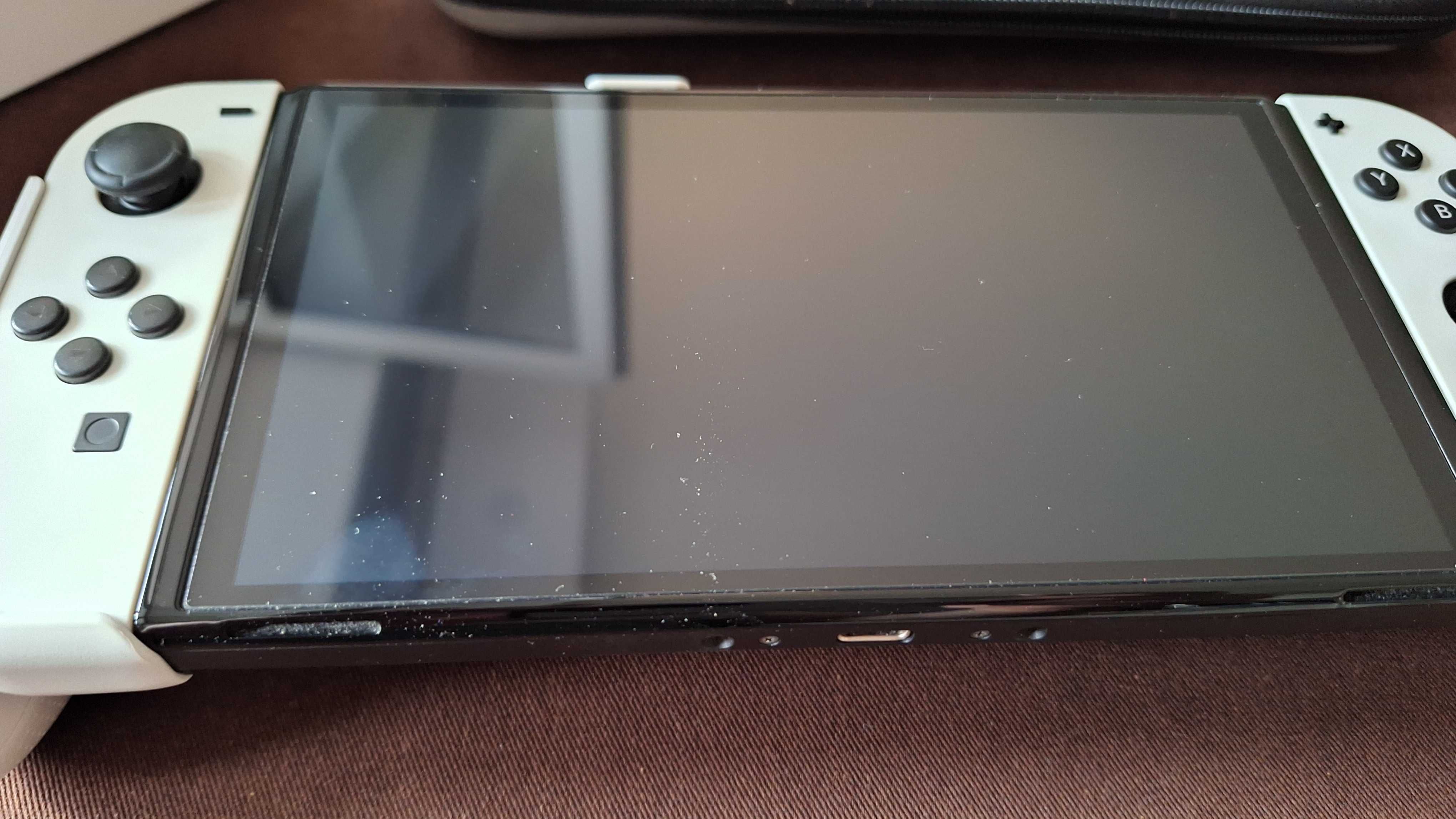 Непрошитый Nintendo Switch OLED
