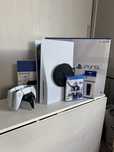 (PS5) SonyPlaystation 5 (два джойстика) на гарантии