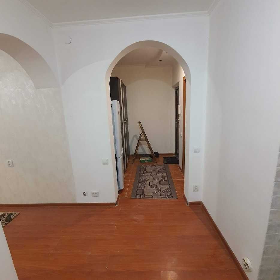Продам квартиру в Аксай 1 А 4 дом