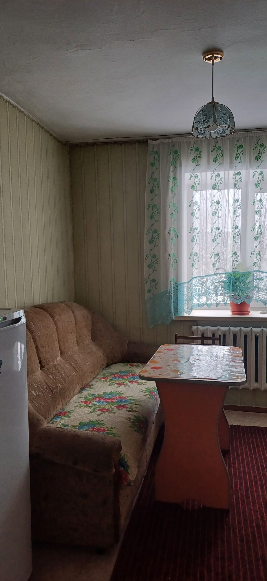 Продам дом, в двух квартирном доме по улице  Дорожной