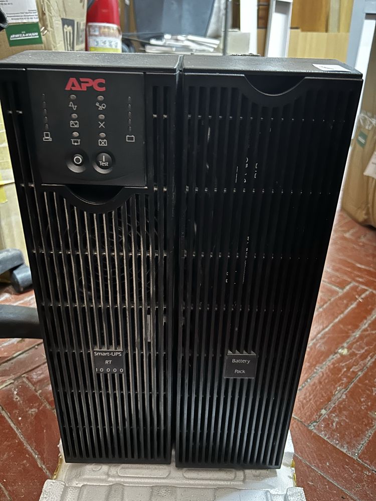 ИБП, УПС. APC Smart-UPS 10000VA SURT10000XLI