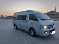 Коллективные перевозки Toyota Hiace..