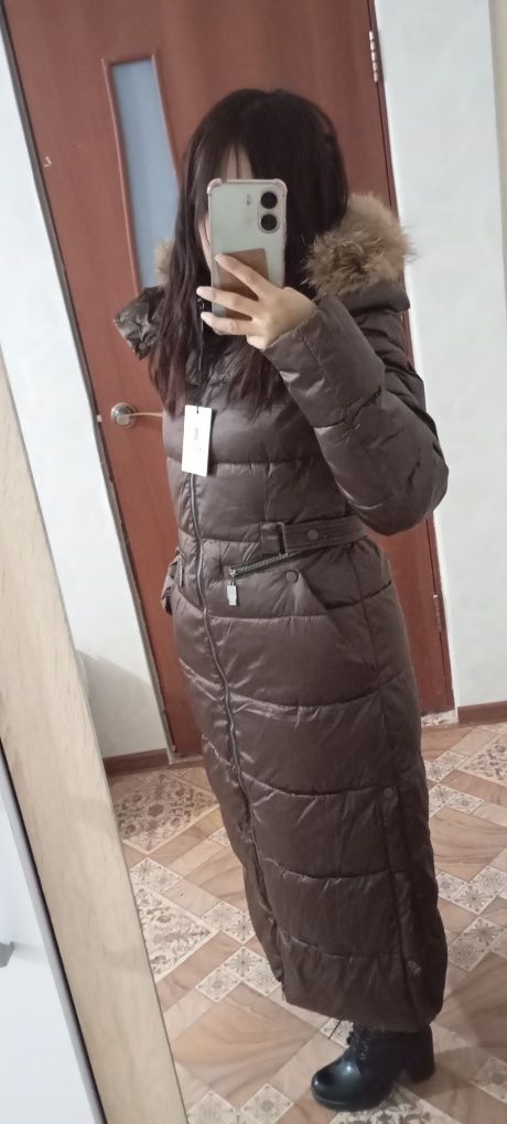 Продам женский пуховик,зима,новый,42-44р.