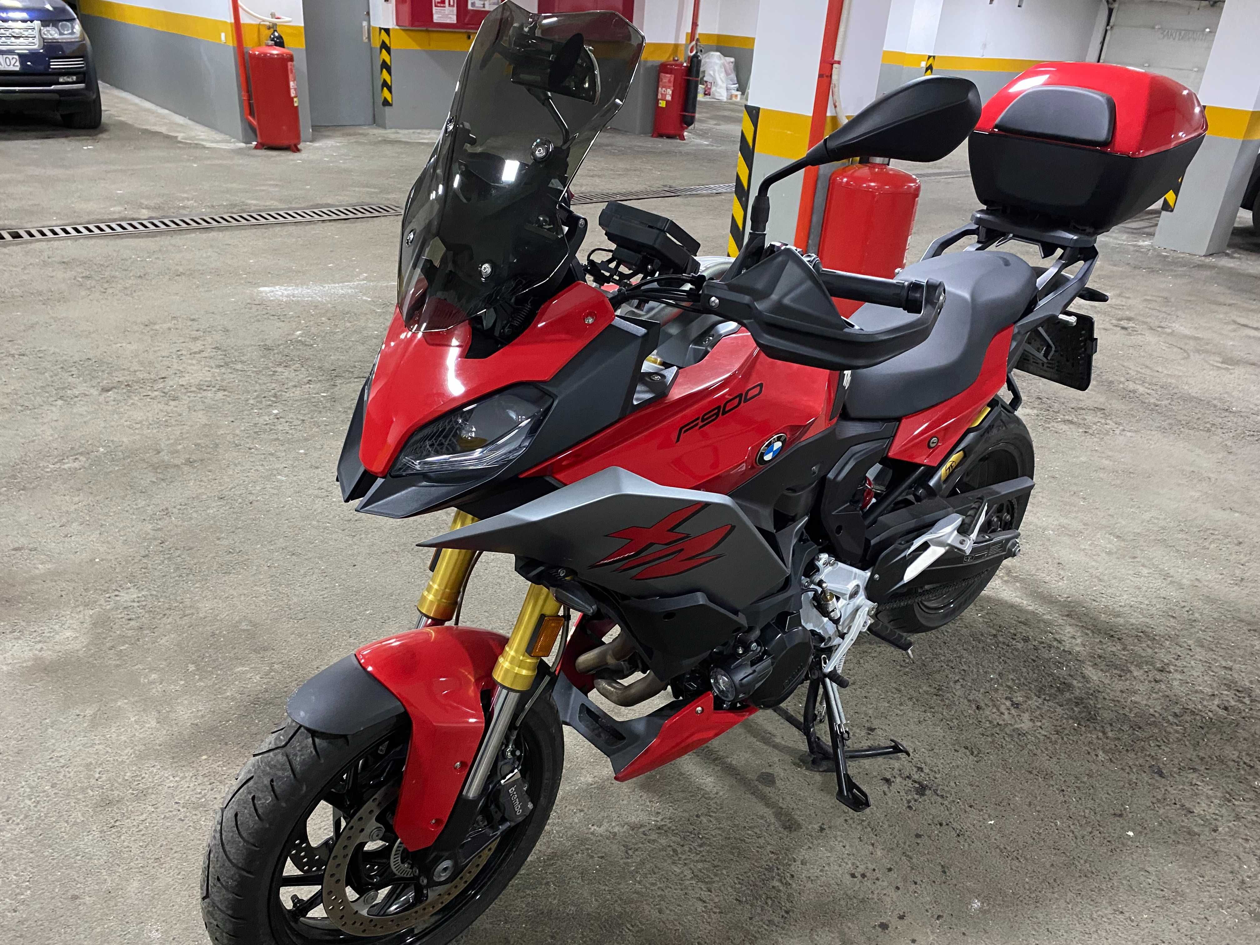 Продам мотоцикл BMW F 900 XR, спорт-турист