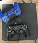 Playstation 4 slim