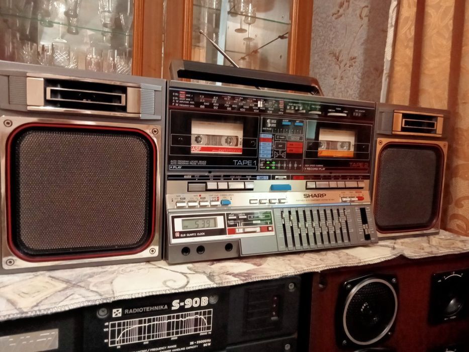 SHARP 800 японец