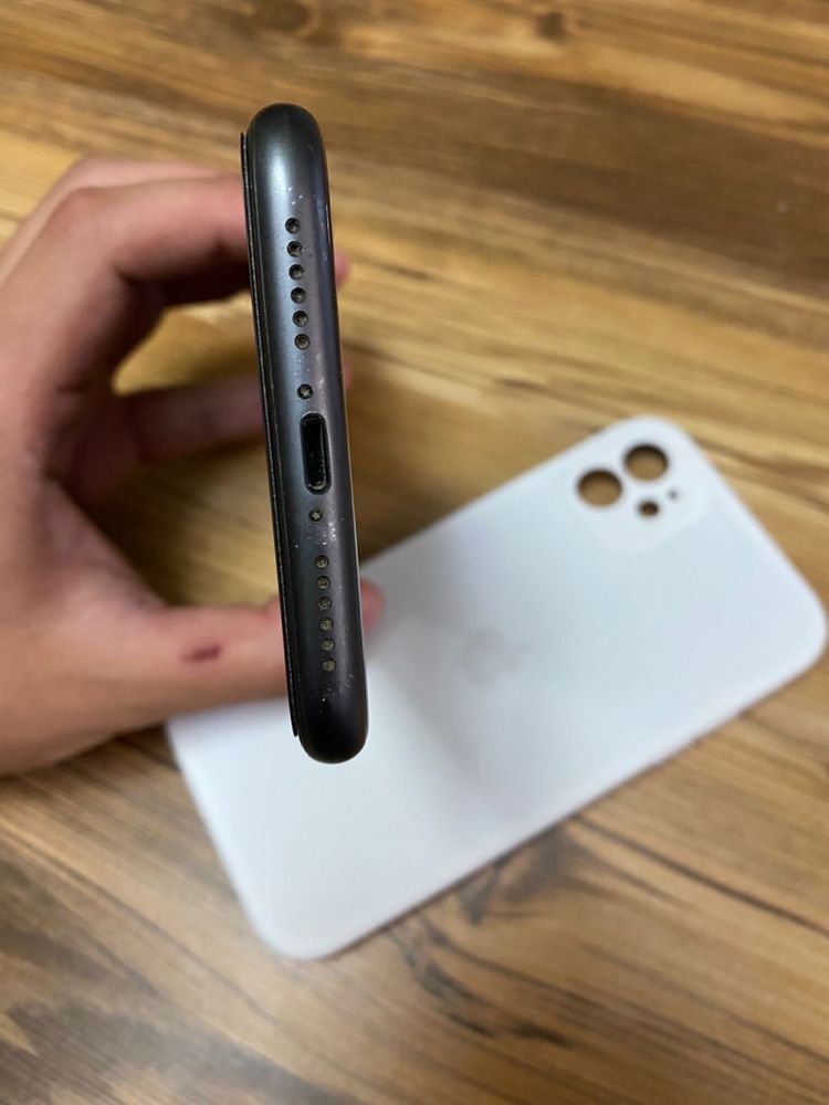 Срочно продаю Айфон/ iphone 11