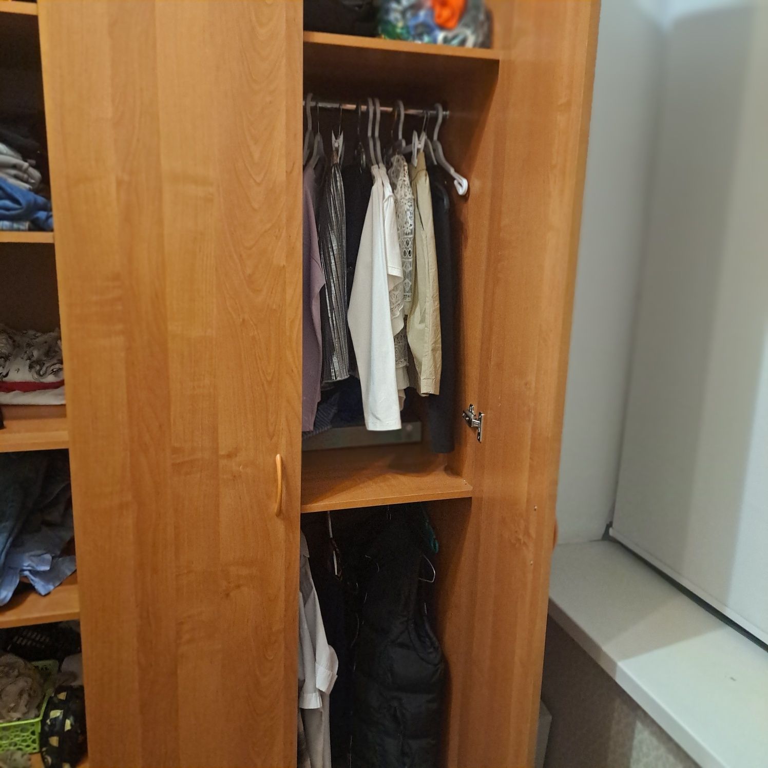Шкаф для одежды,  из Лдсп
